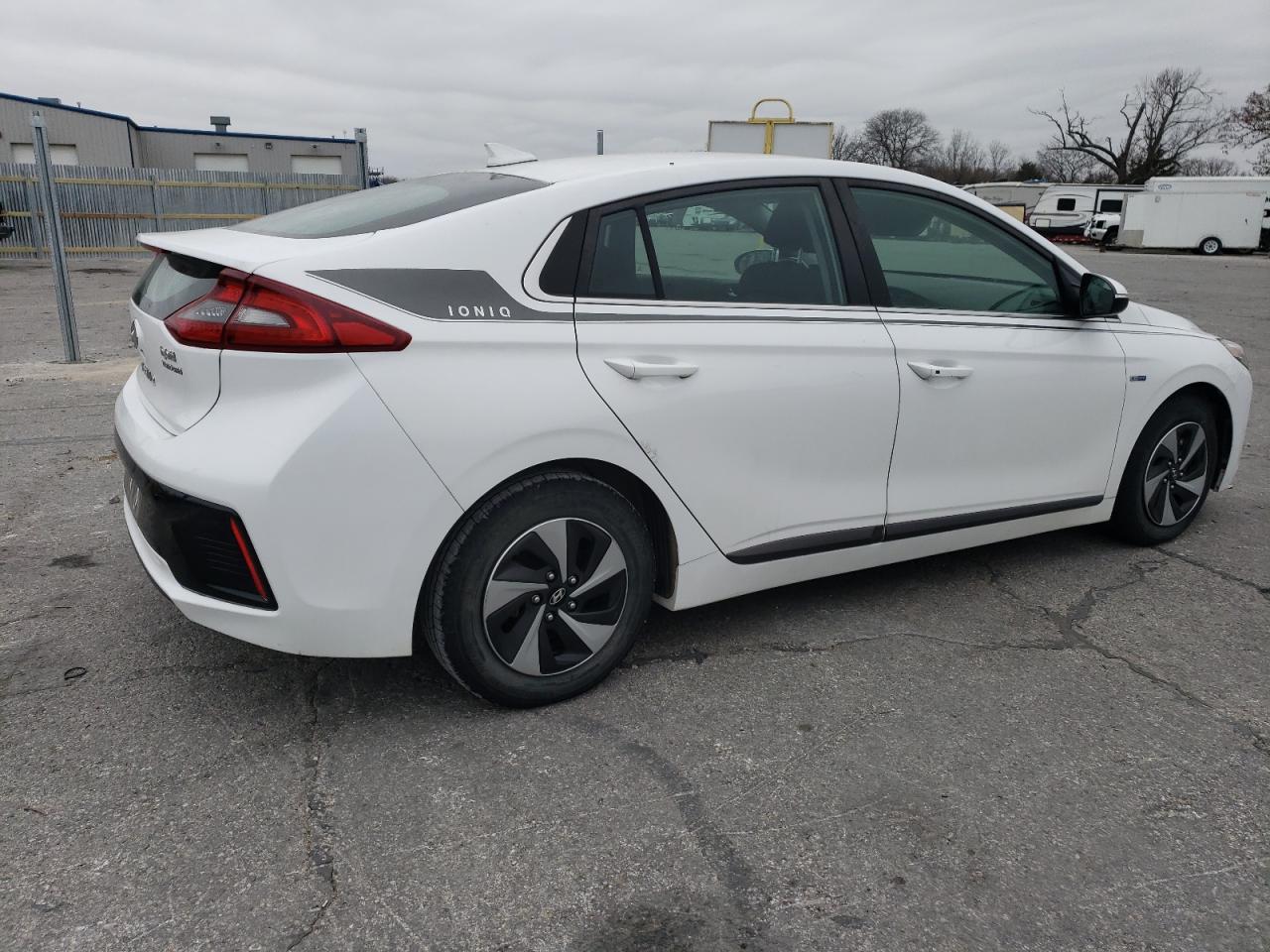 2018 Hyundai IONIQ - Image 3