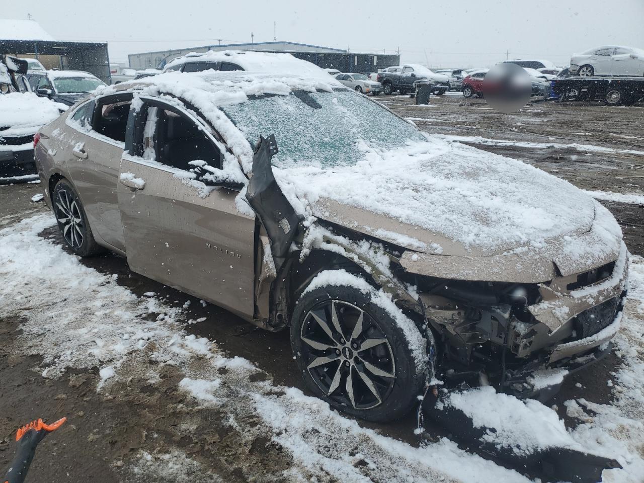 VIN 1G1ZD5ST3JF228596 2018 CHEVROLET MALIBU no.4