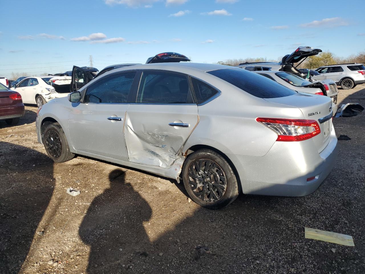 2014 Nissan Sentra - Image 2