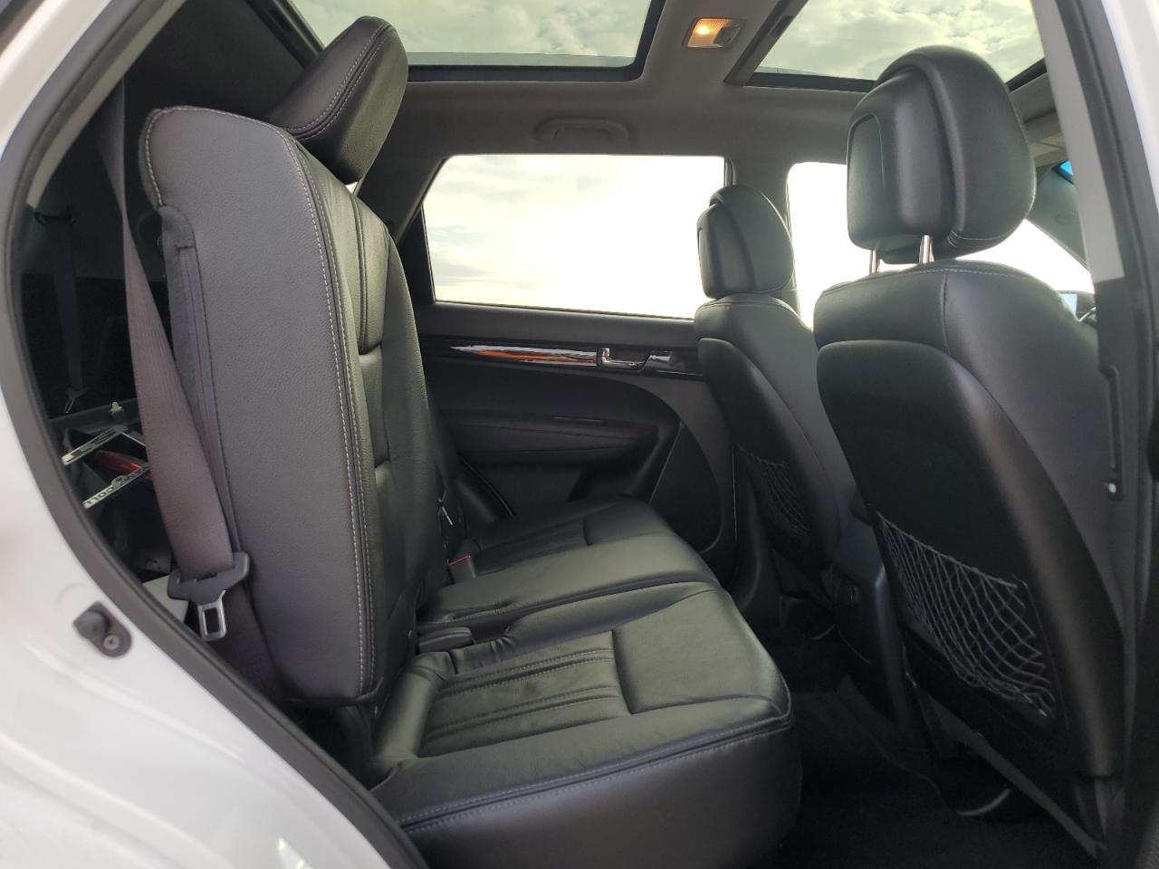 2013 Kia Sorento - Image 11