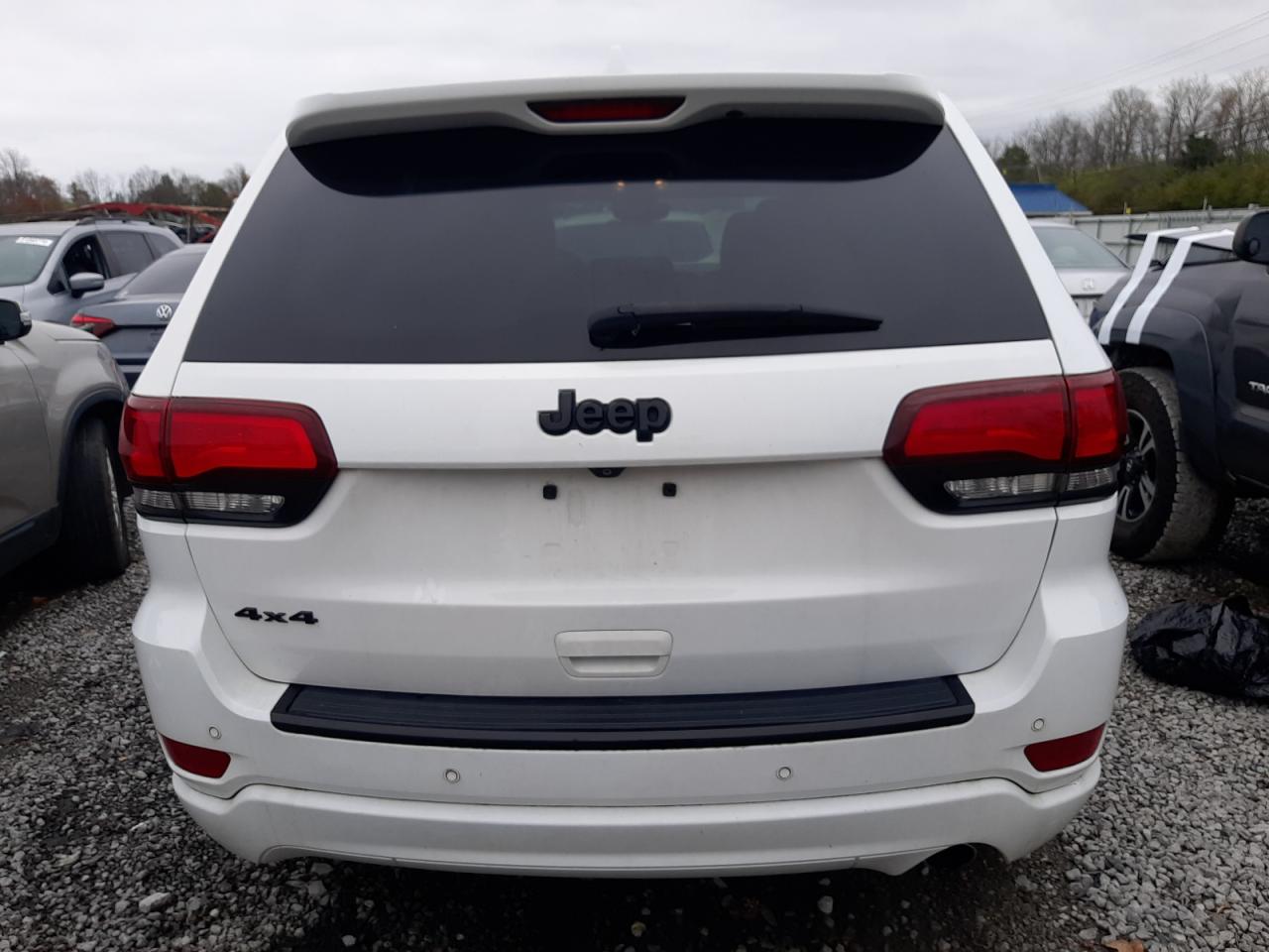 2018 Jeep Grand Cherokee - Image 6