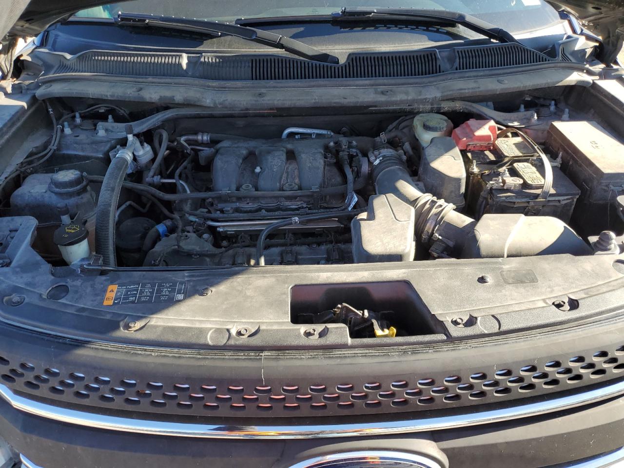 2013 Ford Explorer - Image 12