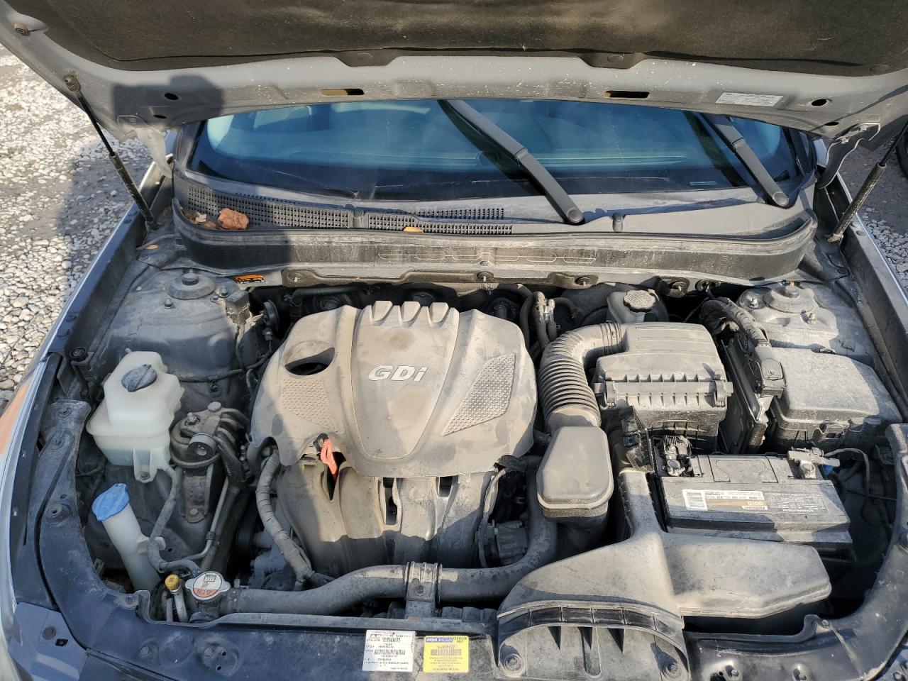2014 Hyundai Sonata - Image 11