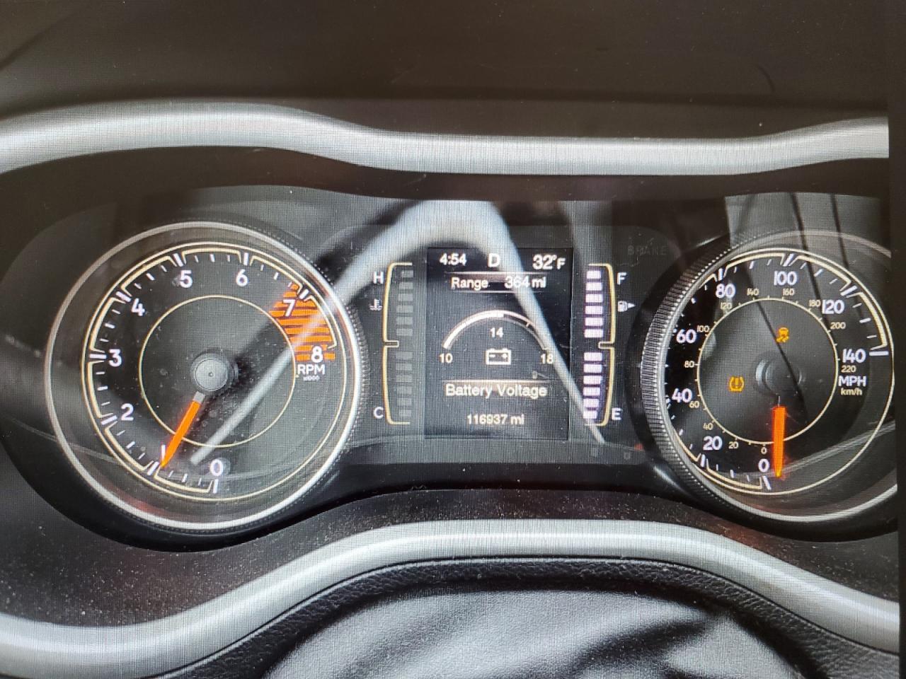 2018 Jeep Grand Cherokee - Image 9