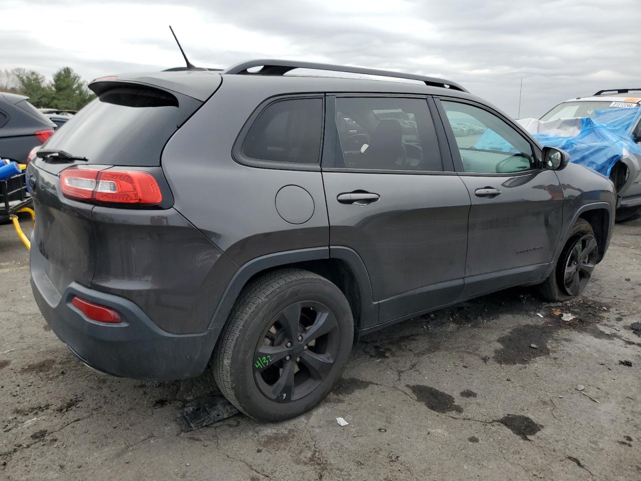 2015 Jeep Grand Cherokee - Image 3