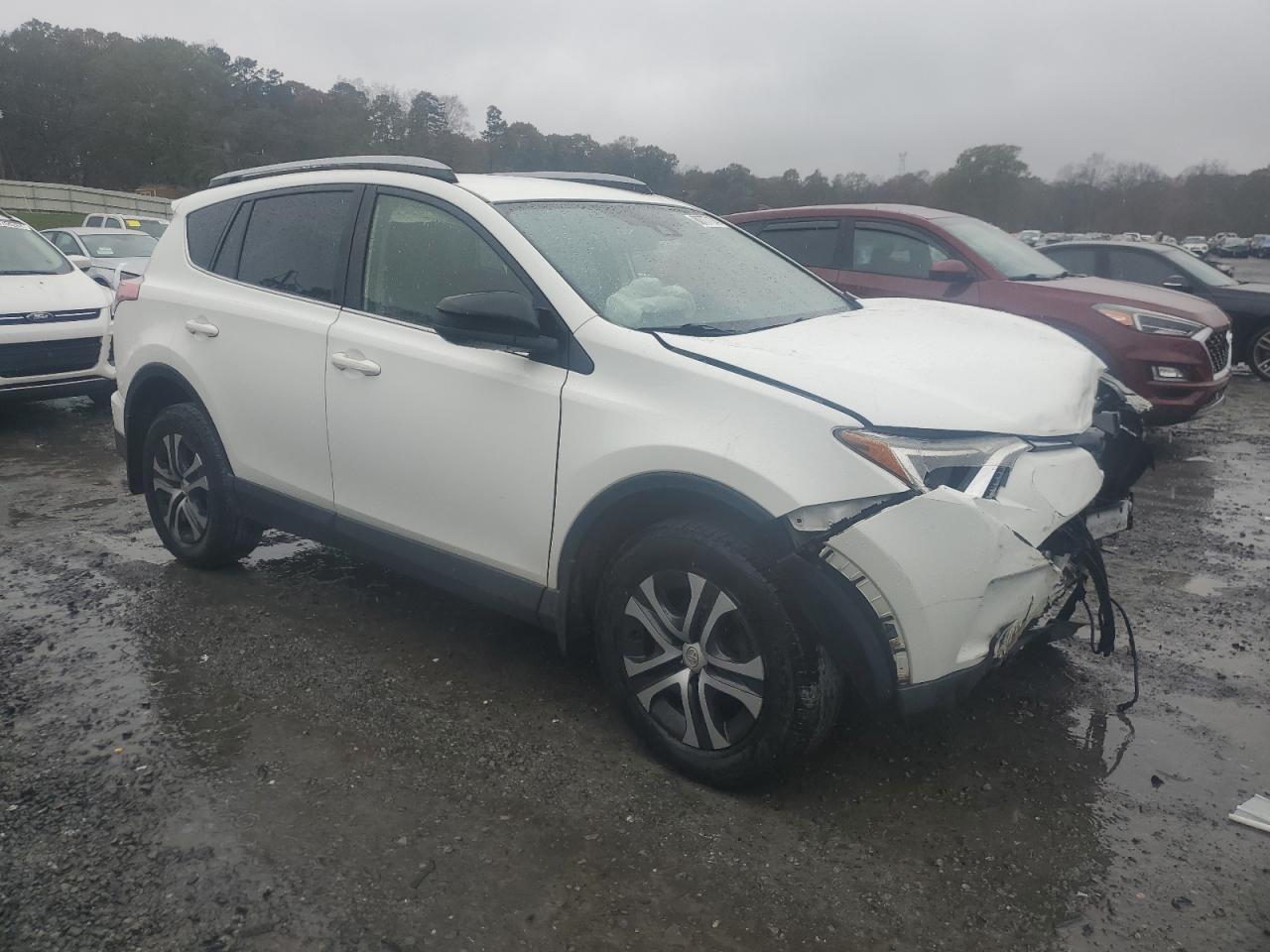 2017 Toyota RAV 4 - Image 4