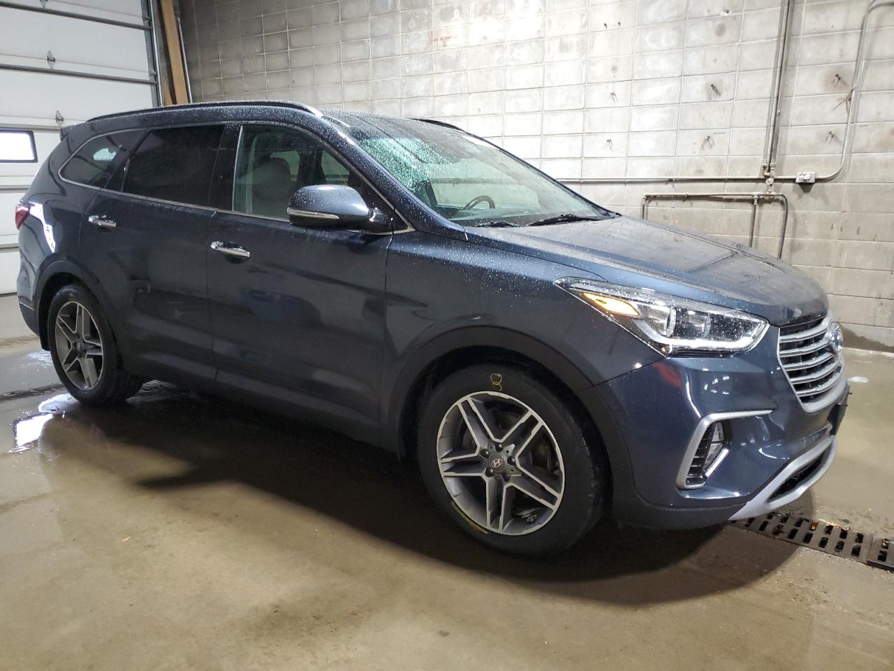 VIN KM8SRDHF5HU204792 2017 HYUNDAI SANTA FE no.4