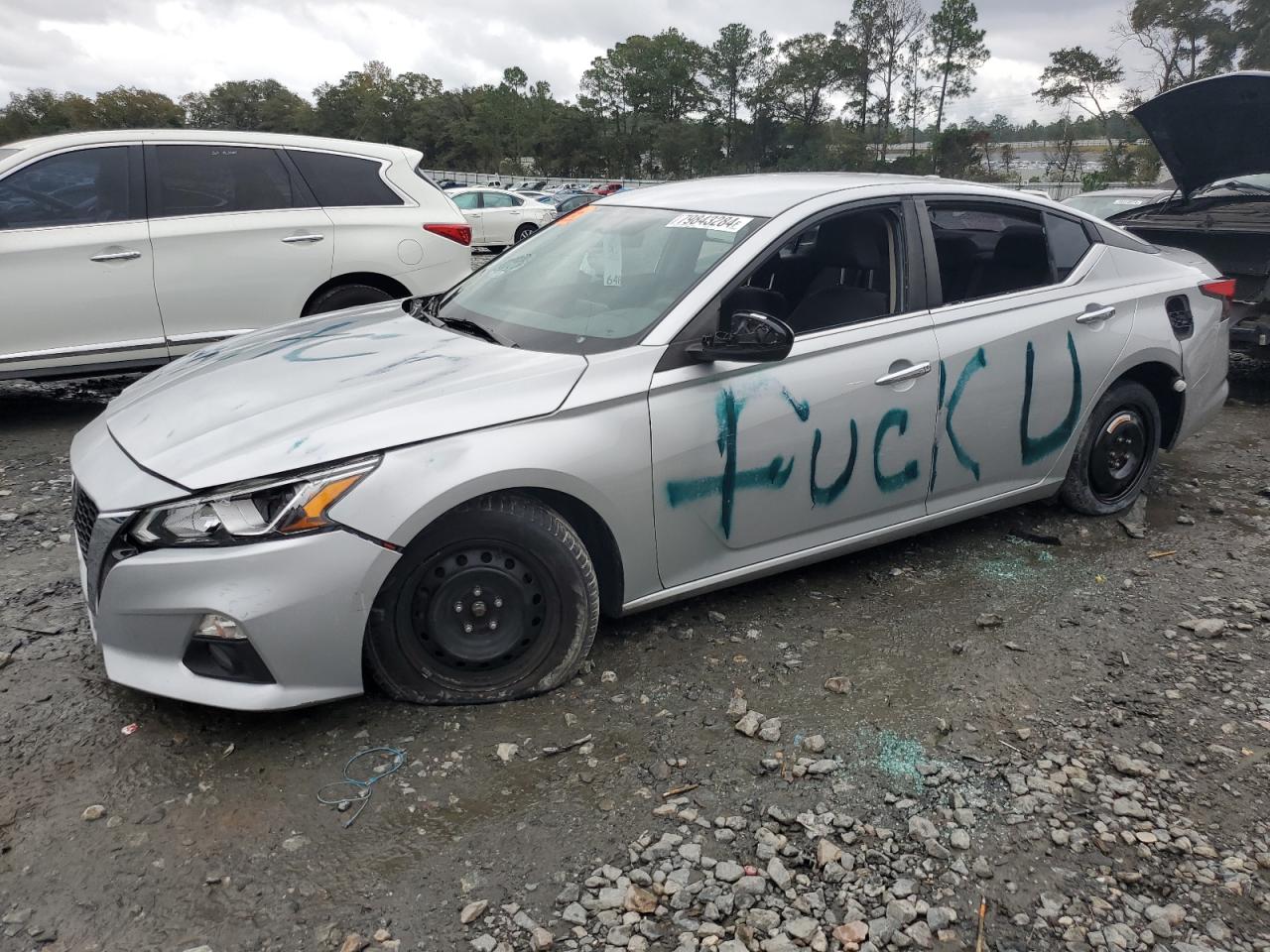 2020 Nissan Altima - Image 1