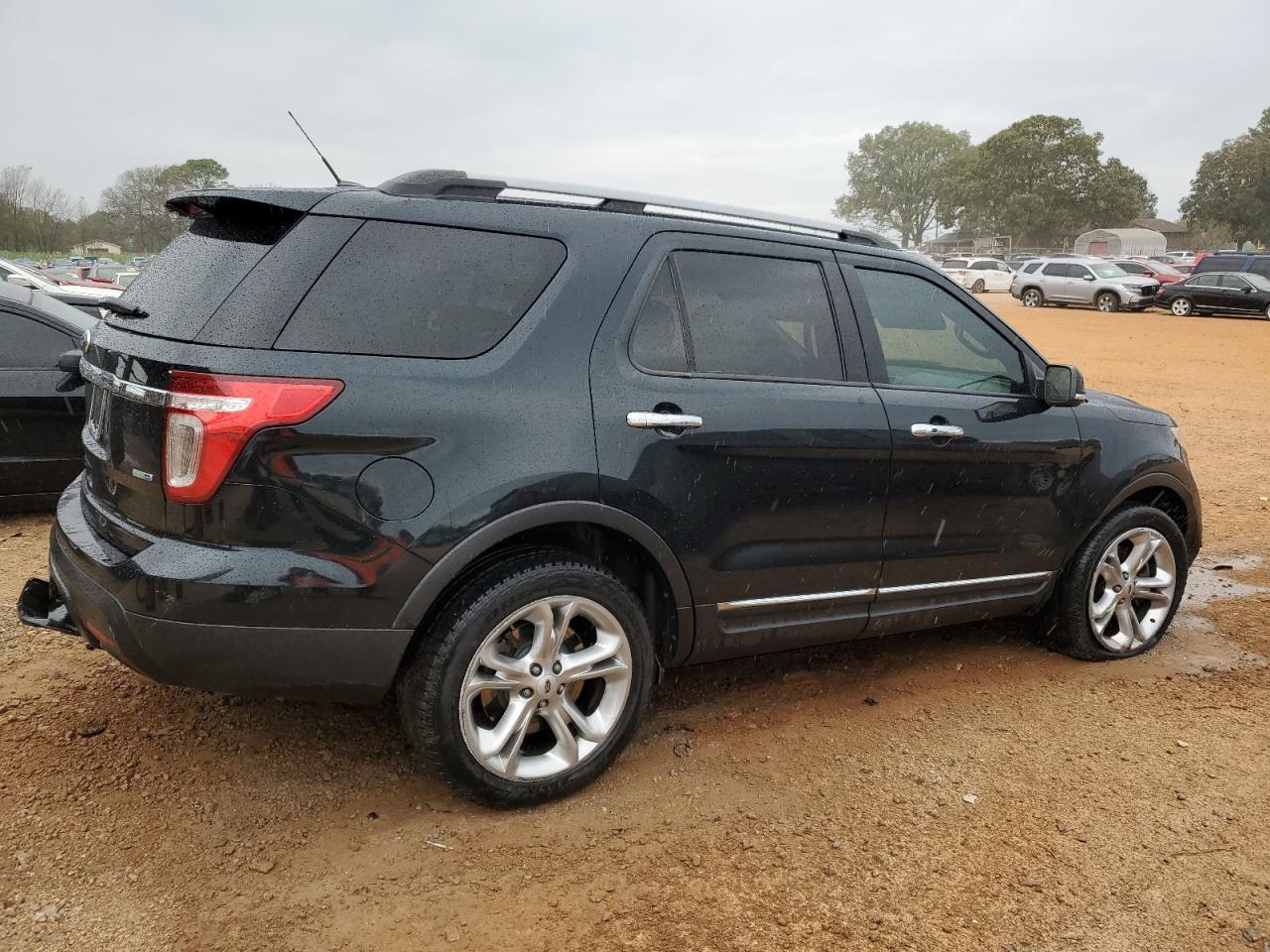 2014 Ford Explorer - Image 3