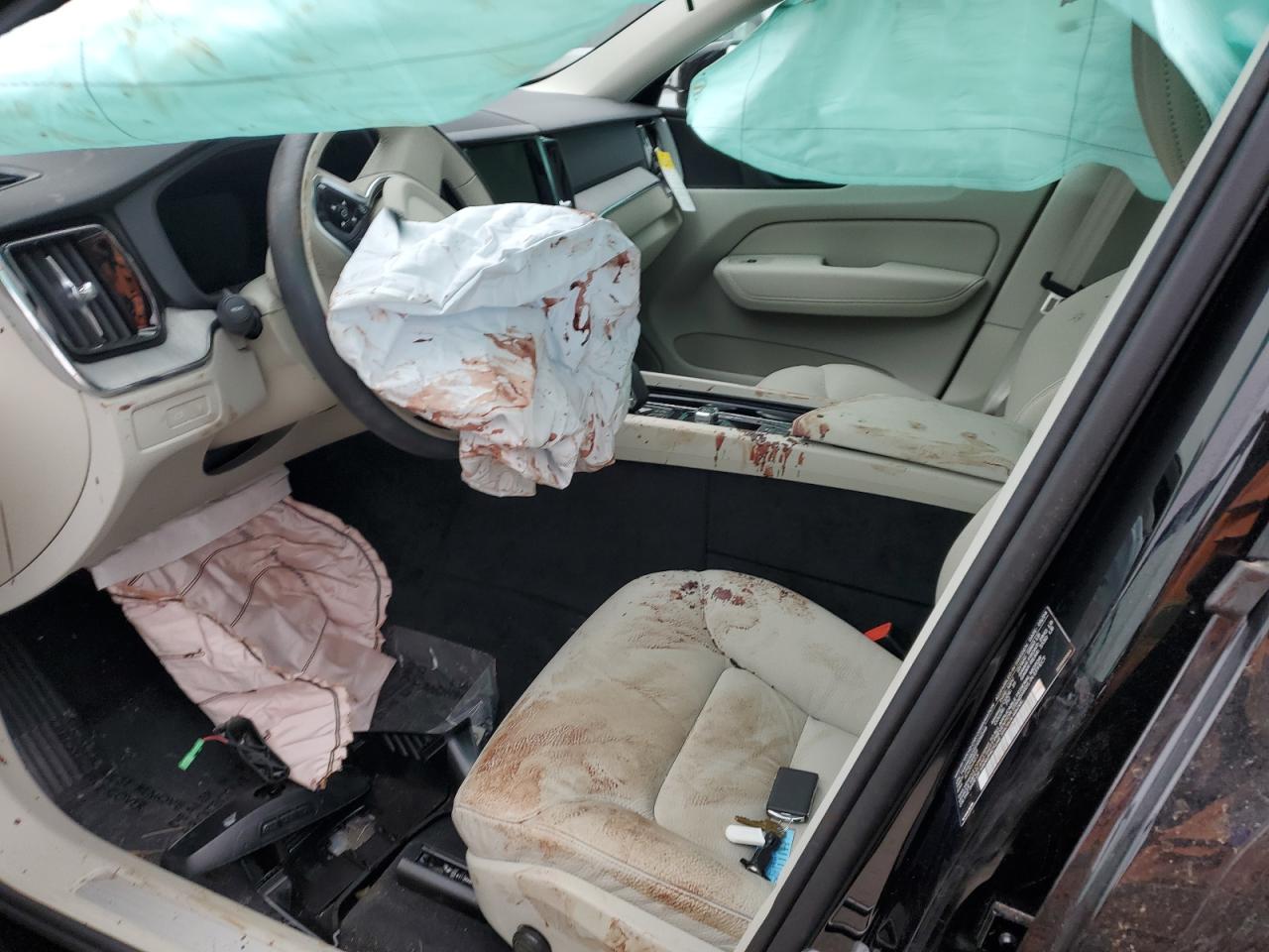 Фото: YV4H60RC0S1026249 - 7