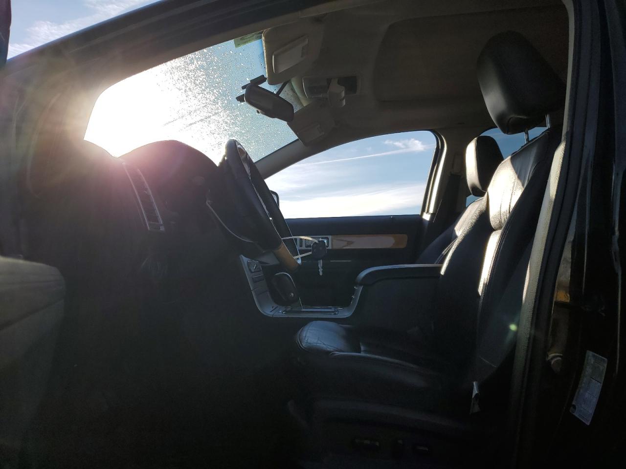 2008 Lincoln MKX - Image 7