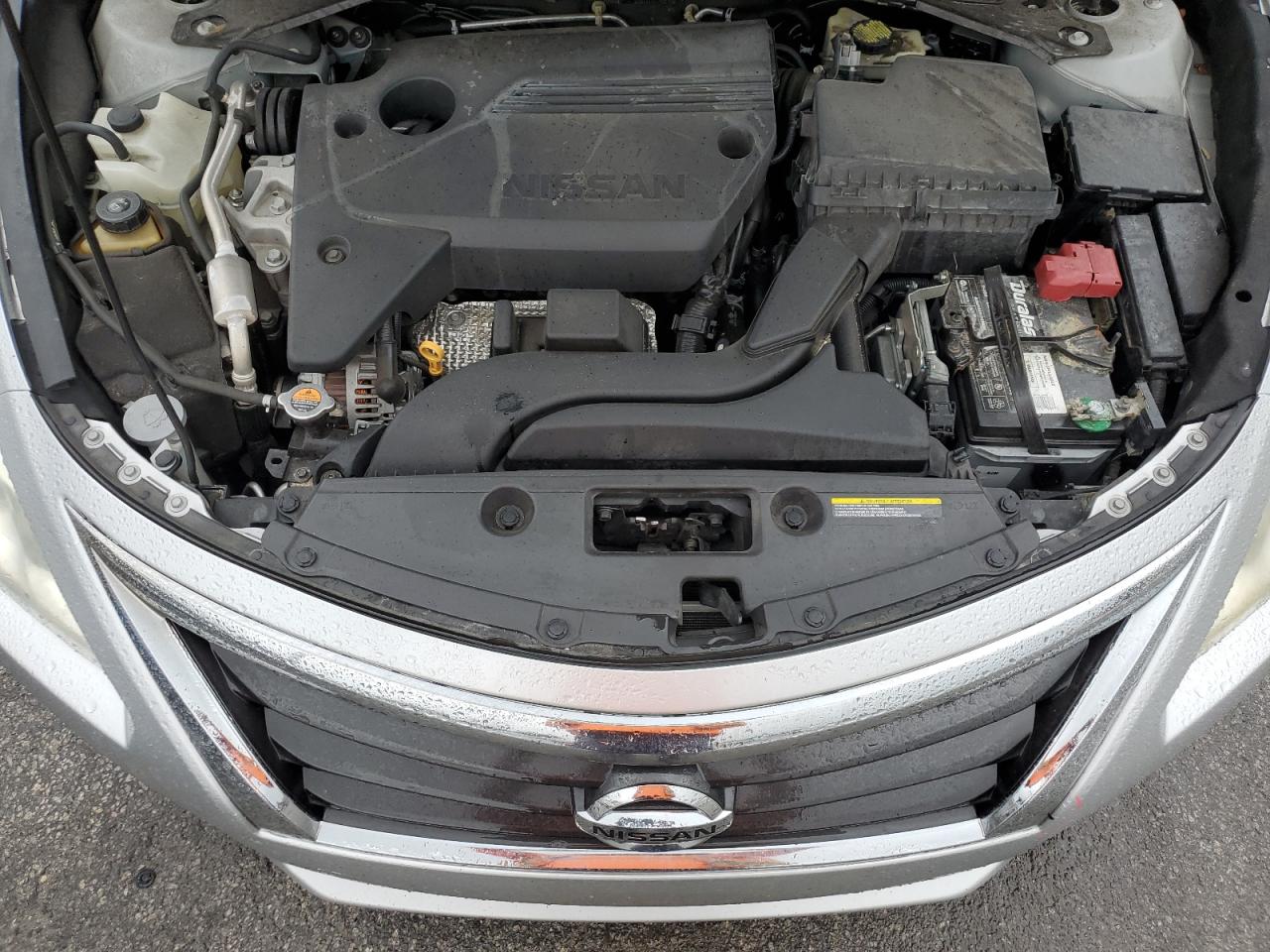2015 Nissan Altima - Image 11