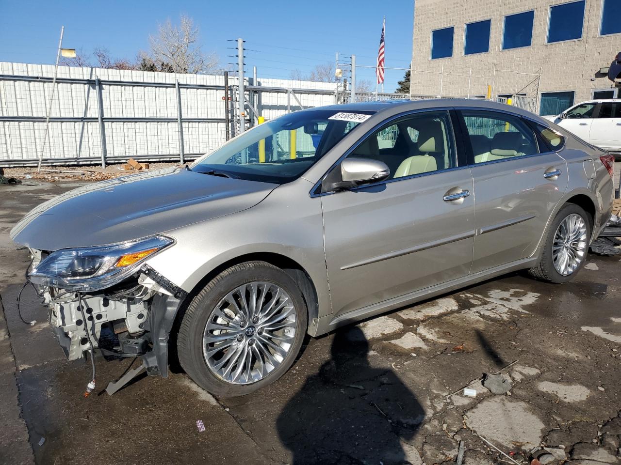 VIN 4T1BK1EB4GU242114 2016 TOYOTA AVALON no.1