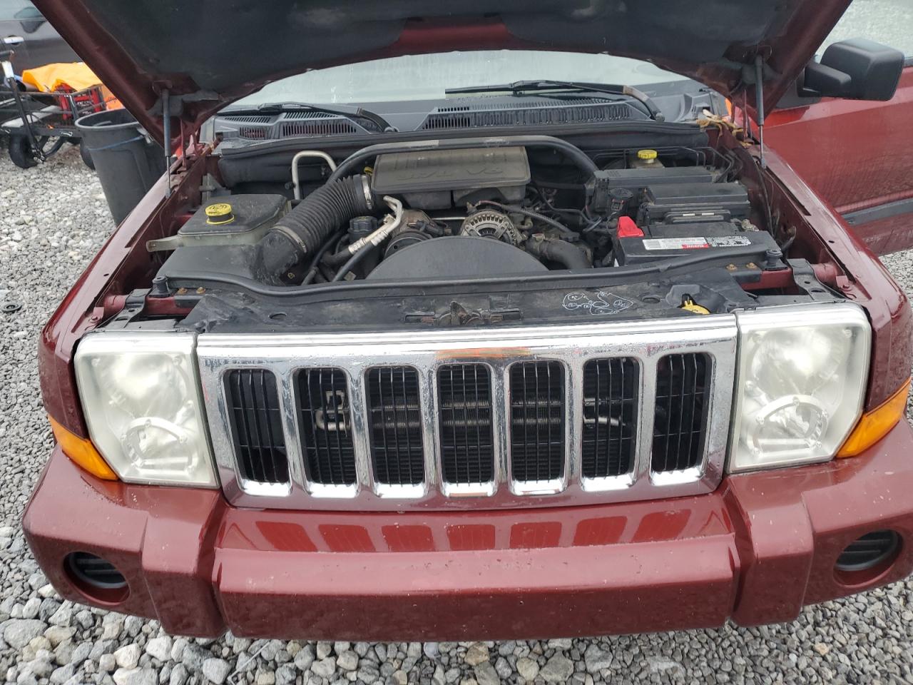 2007 Jeep Commander - Image 14