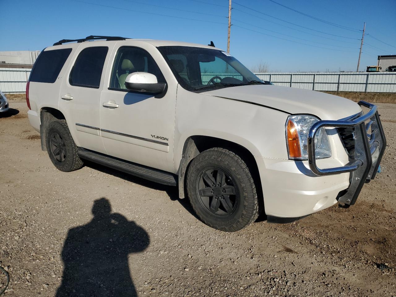 2012 GMC Yukon - Image 4