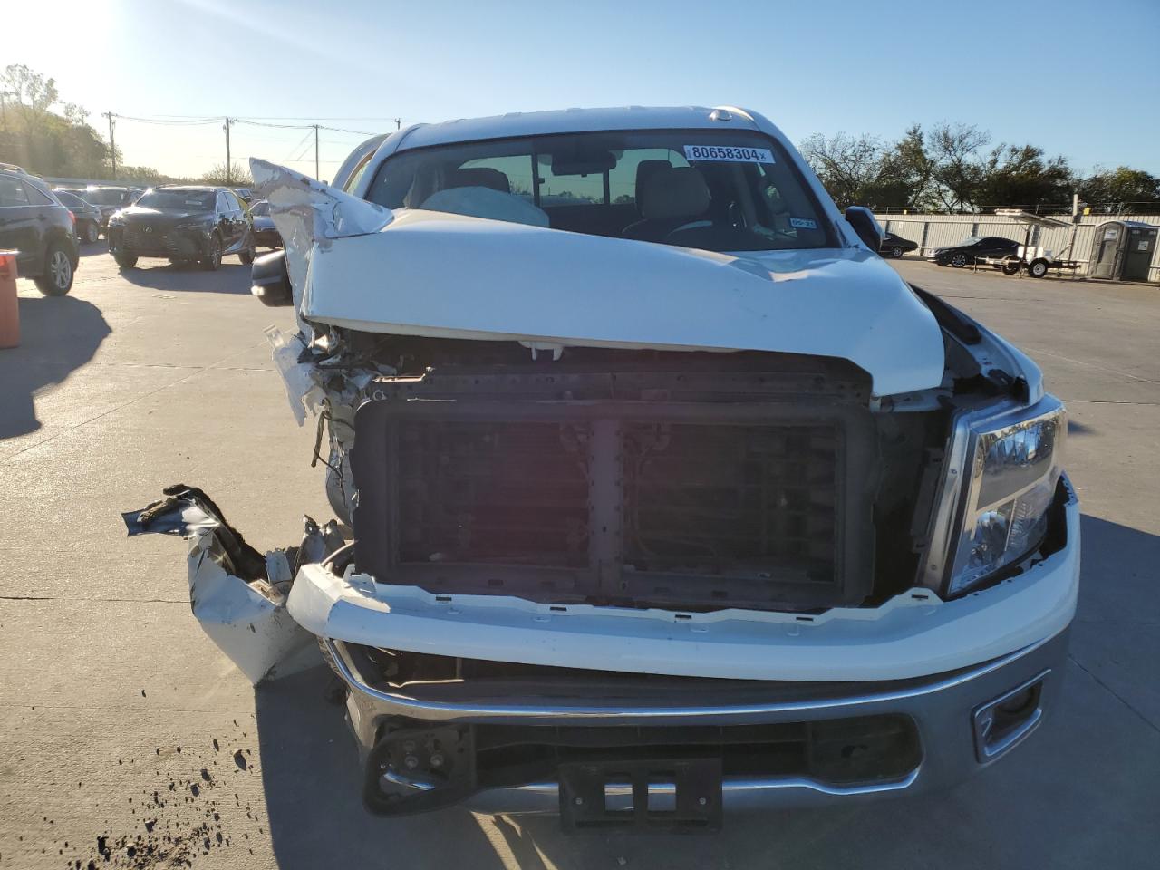 2017 Nissan Titan - Image 5