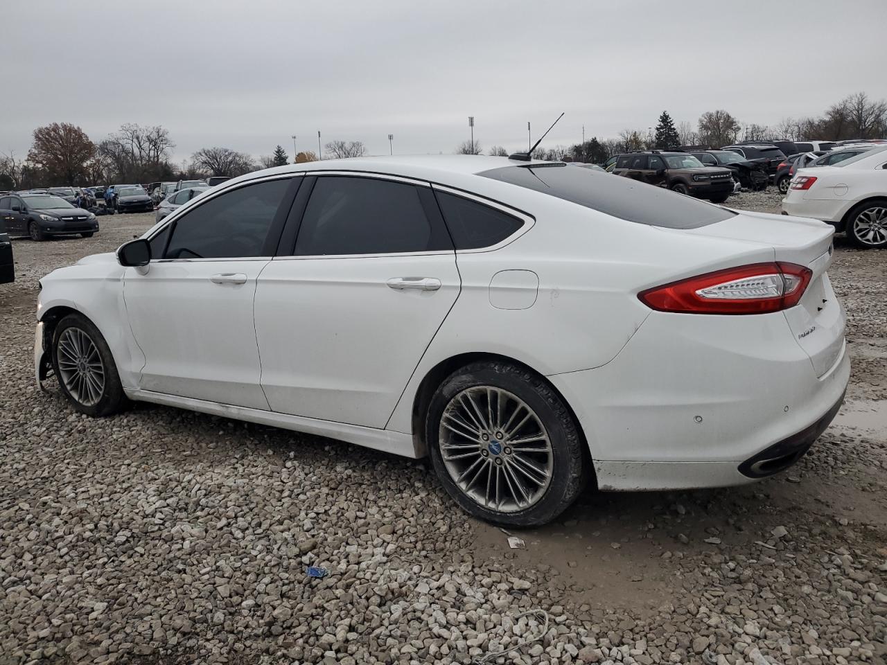 2013 Ford Fusion - Image 2