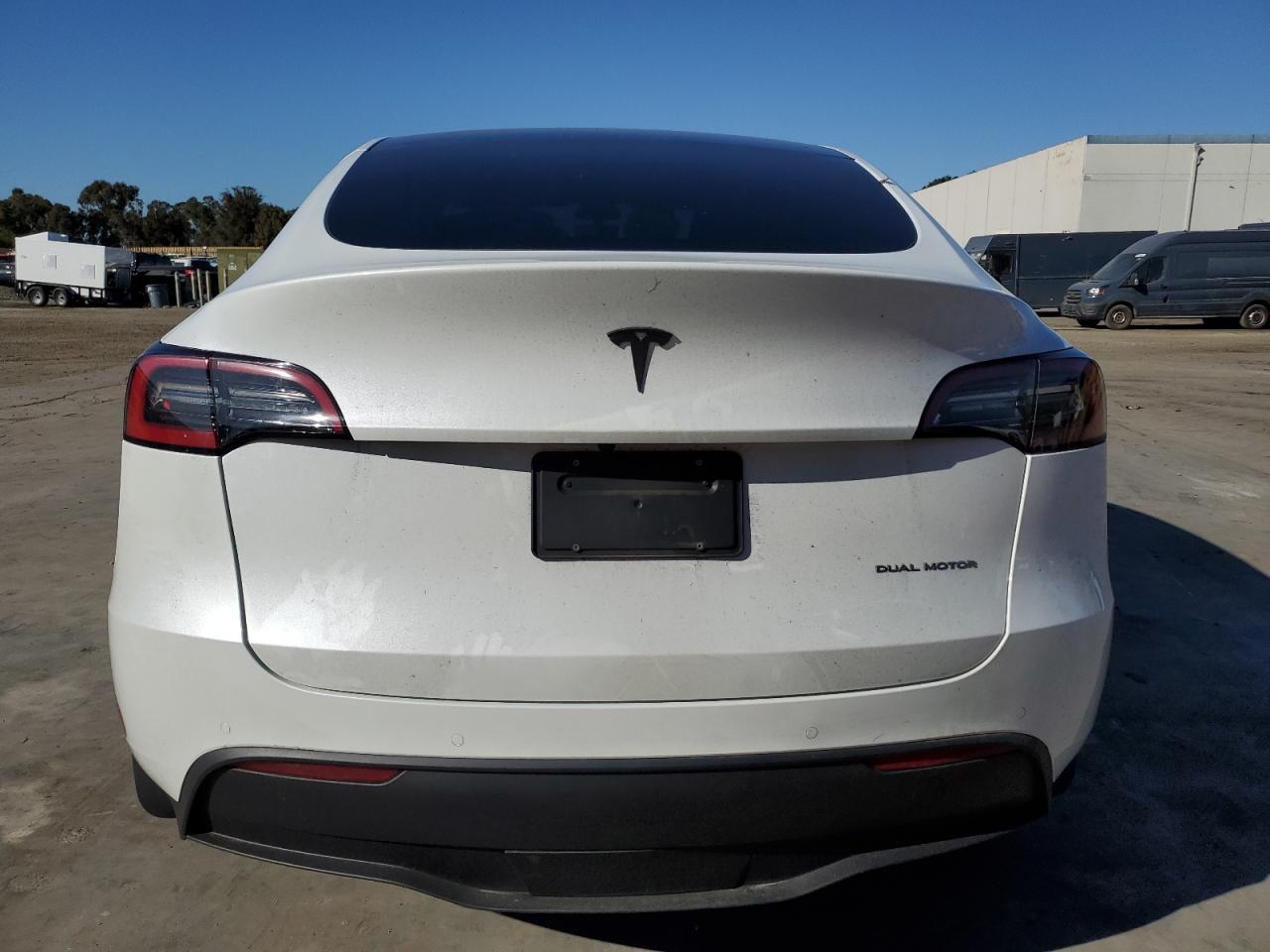 2022 Tesla Model Y VIN: 7SAYGDEE6NF485041 Lot: 79725294