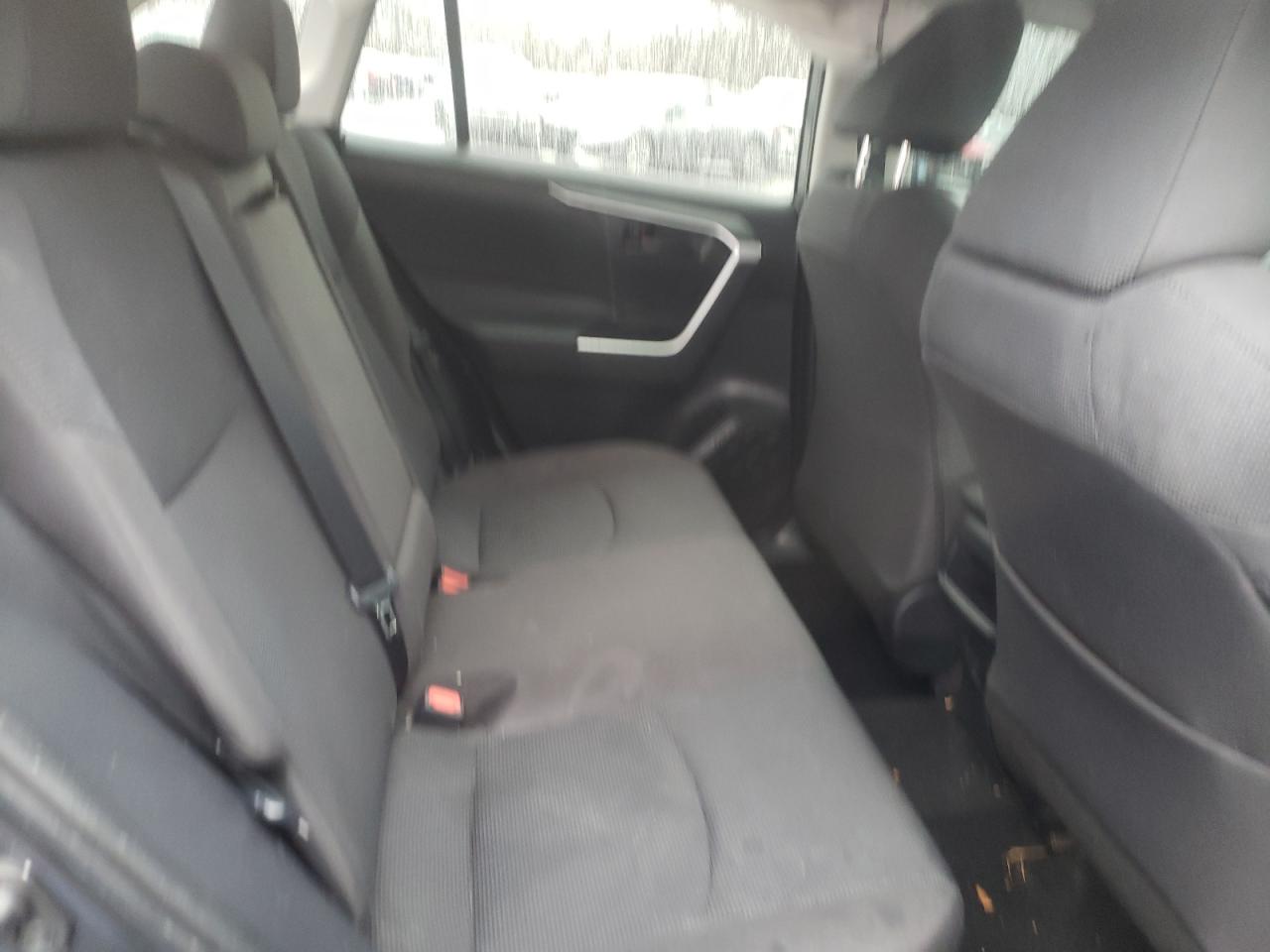 2021 Toyota RAV 4 - Image 11