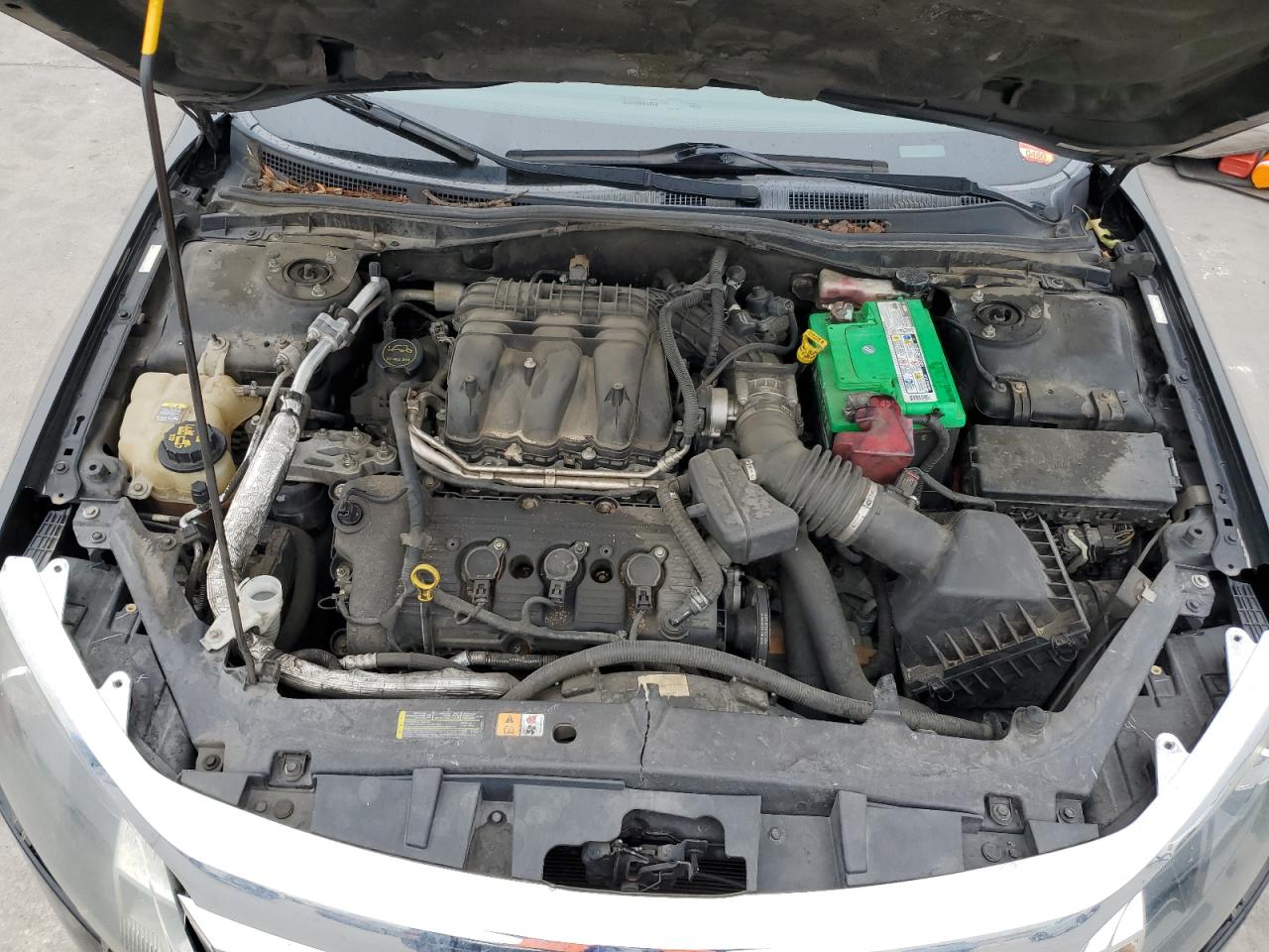 2012 Ford Fusion - Image 11