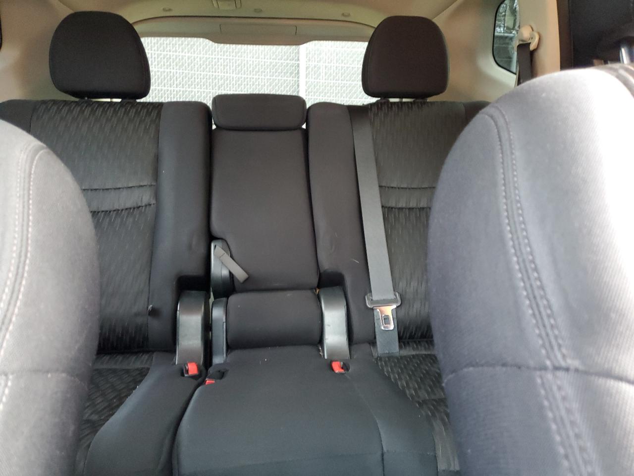 2017 Nissan Rogue - Image 10