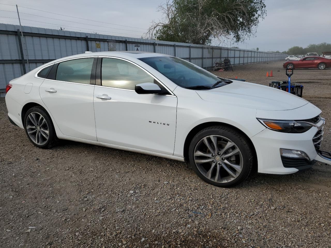 2023 Chevrolet Malibu - Image 4