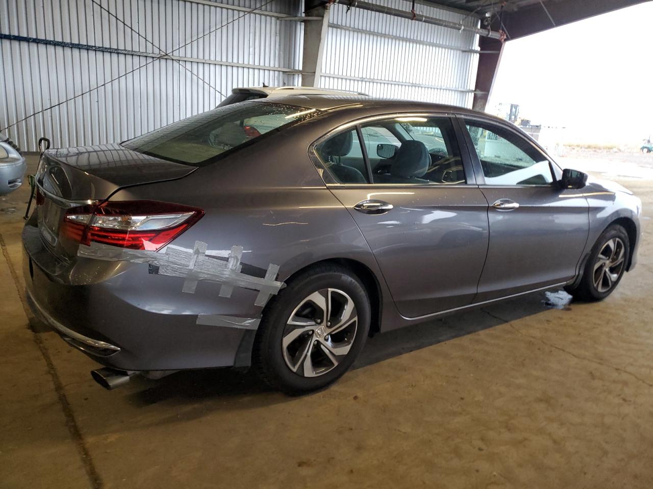 VIN 1HGCR2F31GA082276 2016 HONDA ACCORD no.3