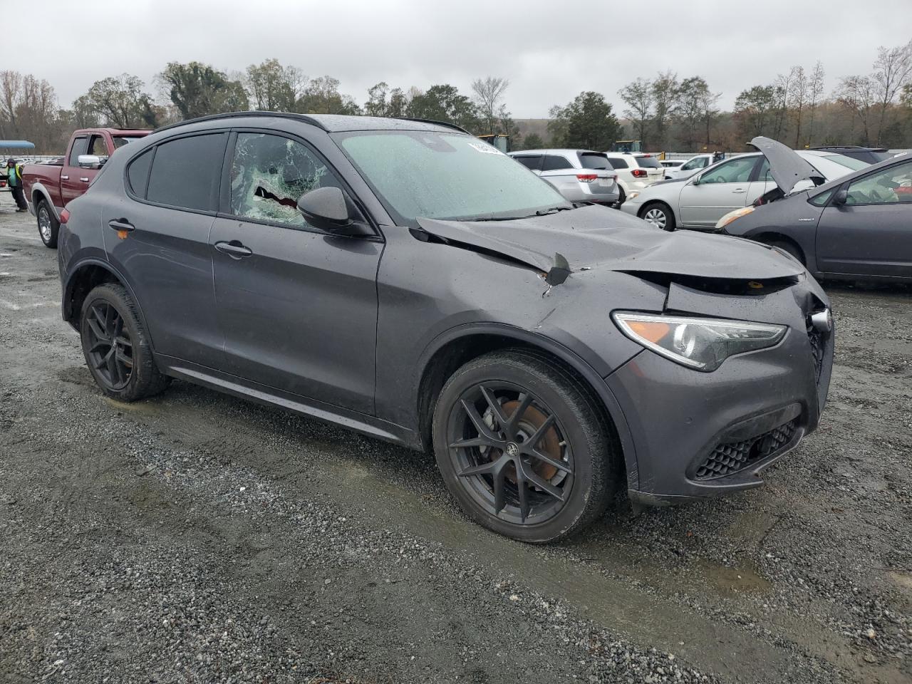 2021 Alfa Romeo Stelvio - Image 4