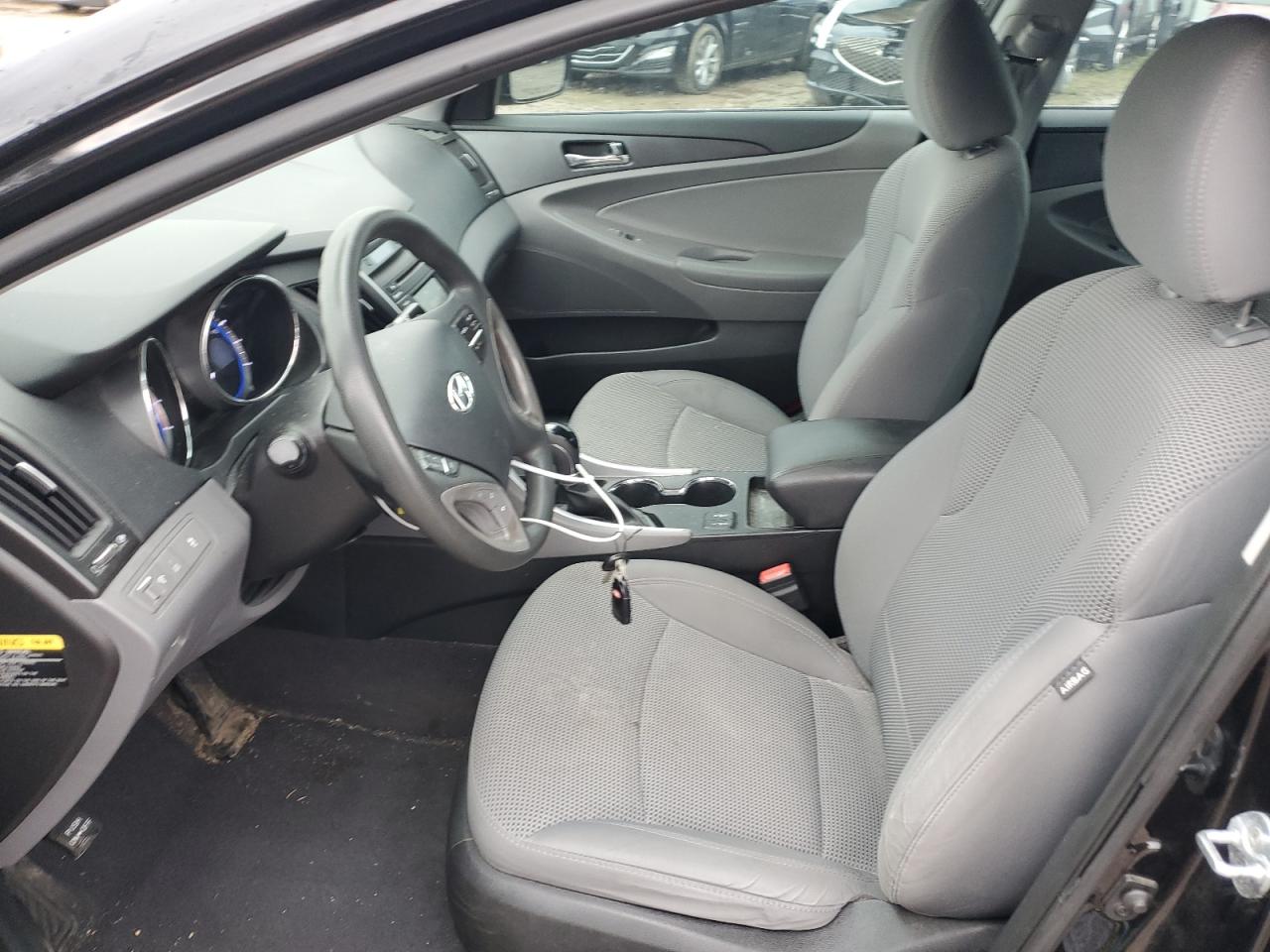 2014 Hyundai Sonata - Image 7