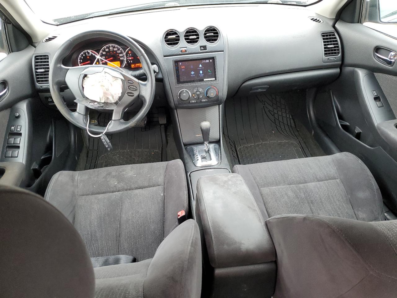 2012 Nissan Altima - Image 8