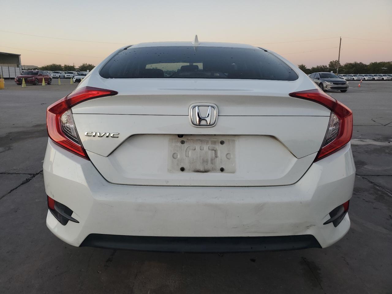 2018 Honda Civic Ex VIN: 2HGFC2F72JH538232 Lot: 79471944