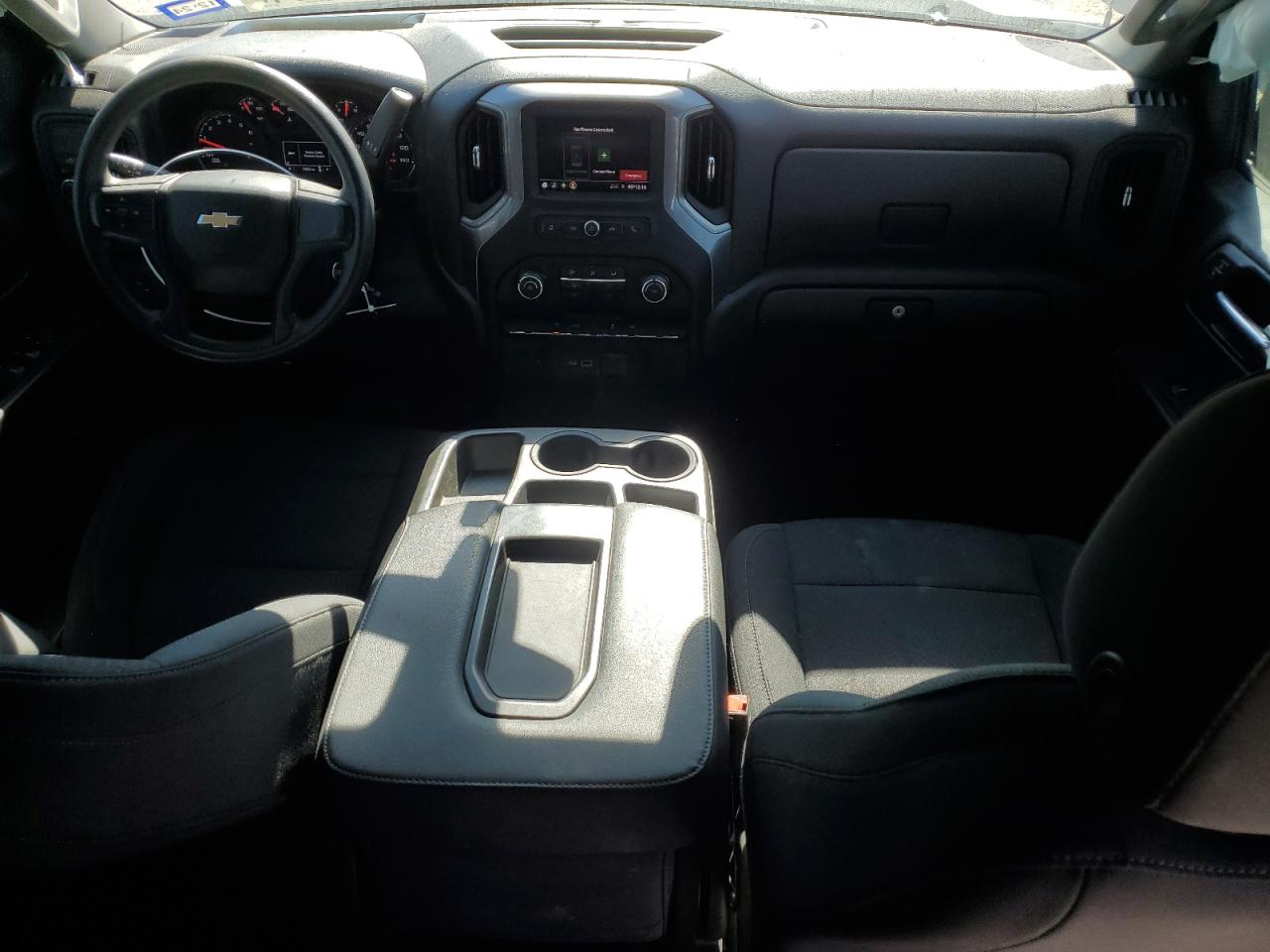 2022 Chevrolet Silverado - Image 8