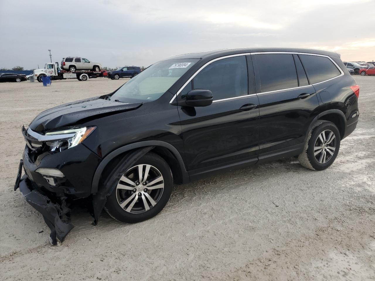 2016 Honda Pilot - Image 1