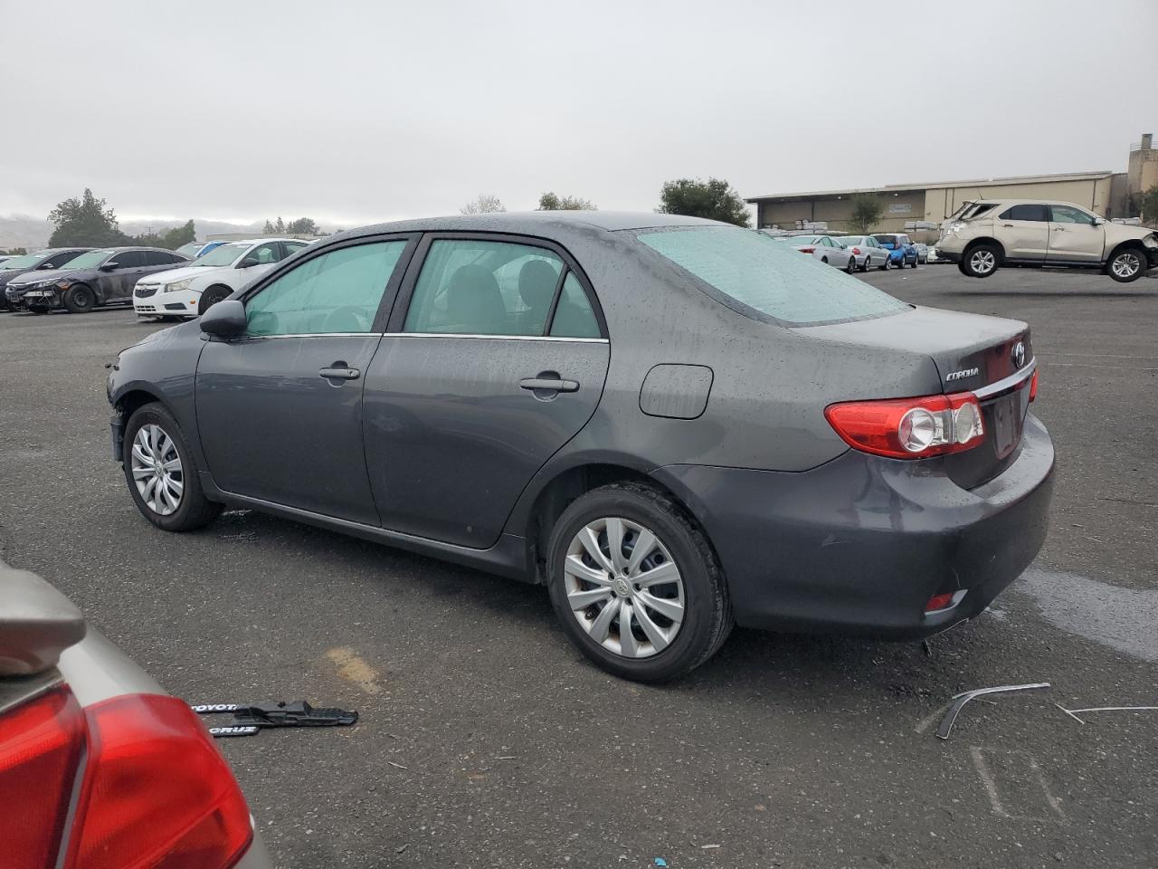 VIN 2T1BU4EE0DC114391 2013 TOYOTA COROLLA no.2