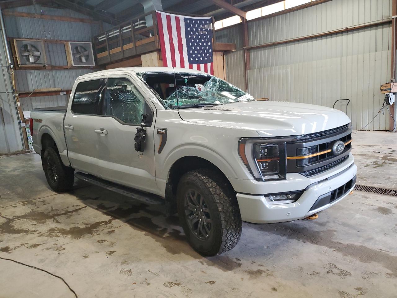 2023 Ford F-150 - Image 4