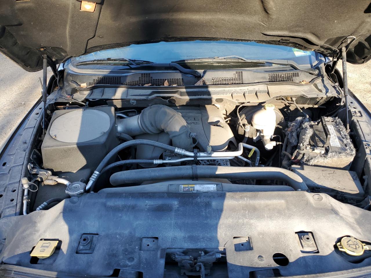 2014 RAM 1500 - Image 11