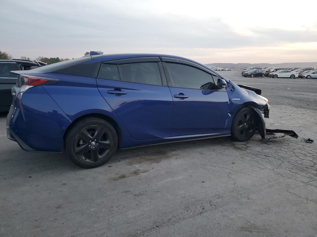 2017 Toyota Prius - Image 3