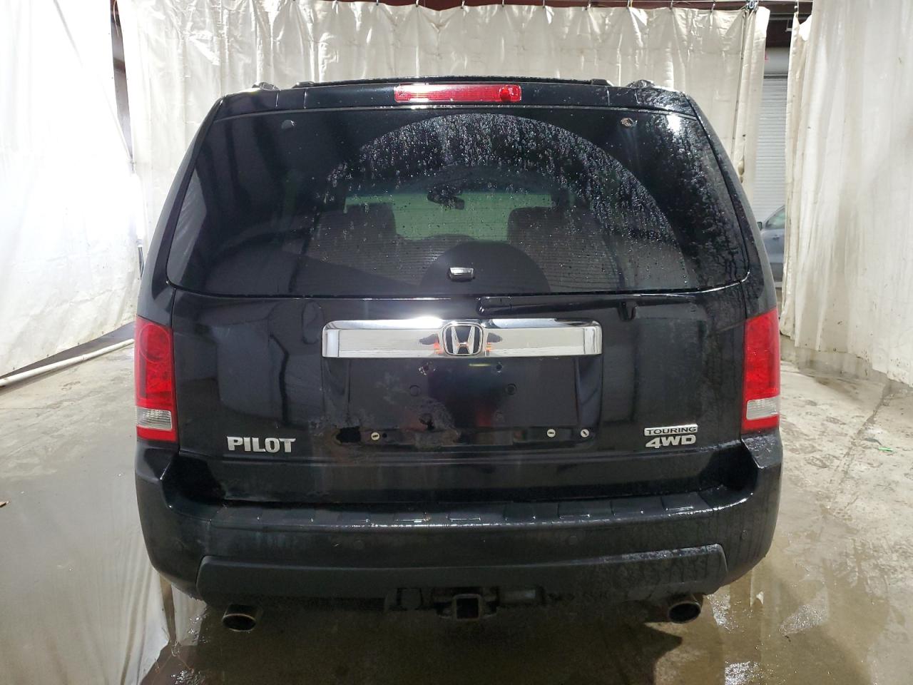 2011 Honda Pilot Touring VIN: 5FNYF4H91BB003229 Lot: 81051534