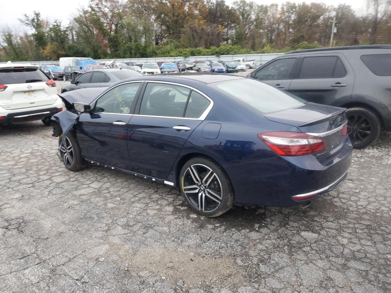 VIN 1HGCR2F6XGA204384 2016 HONDA ACCORD no.2