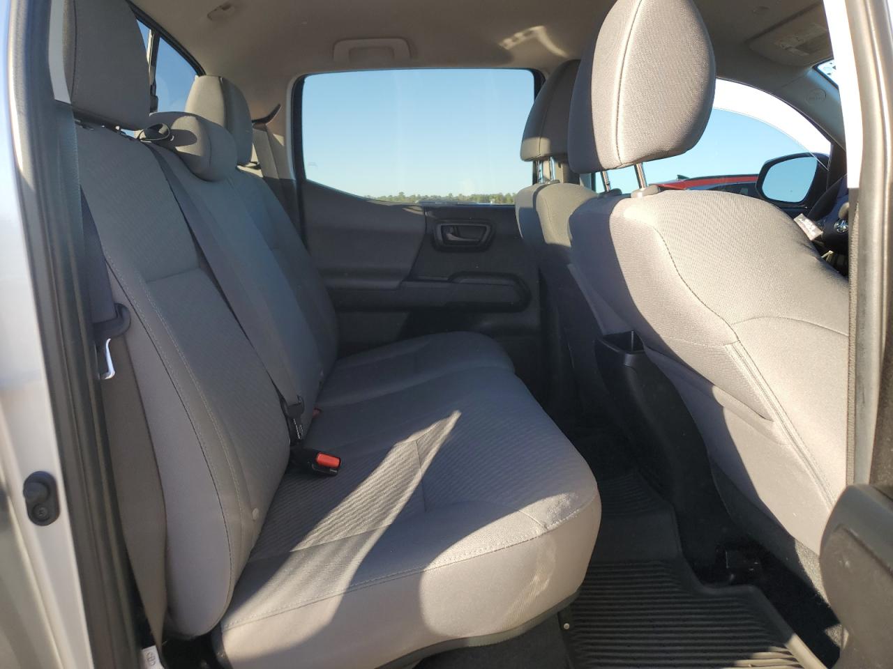 2022 Toyota Tacoma - Image 10