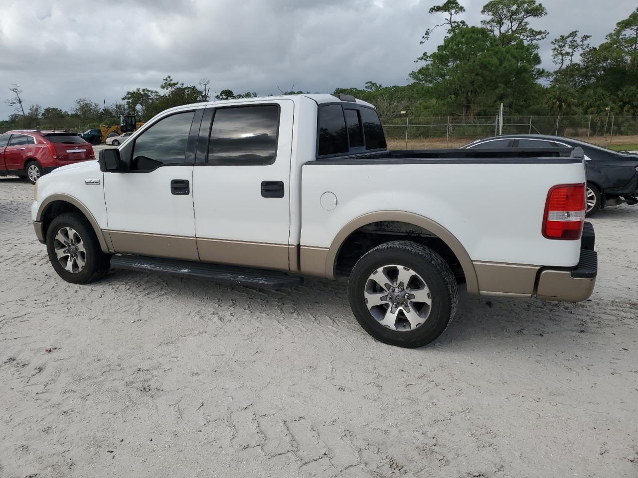 2004 Ford F-150 - Image 2