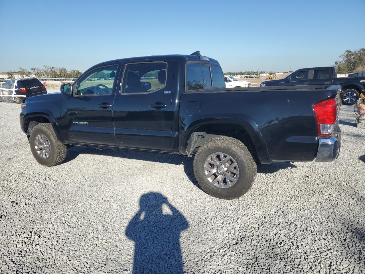 2017 Toyota Tacoma - Image 2