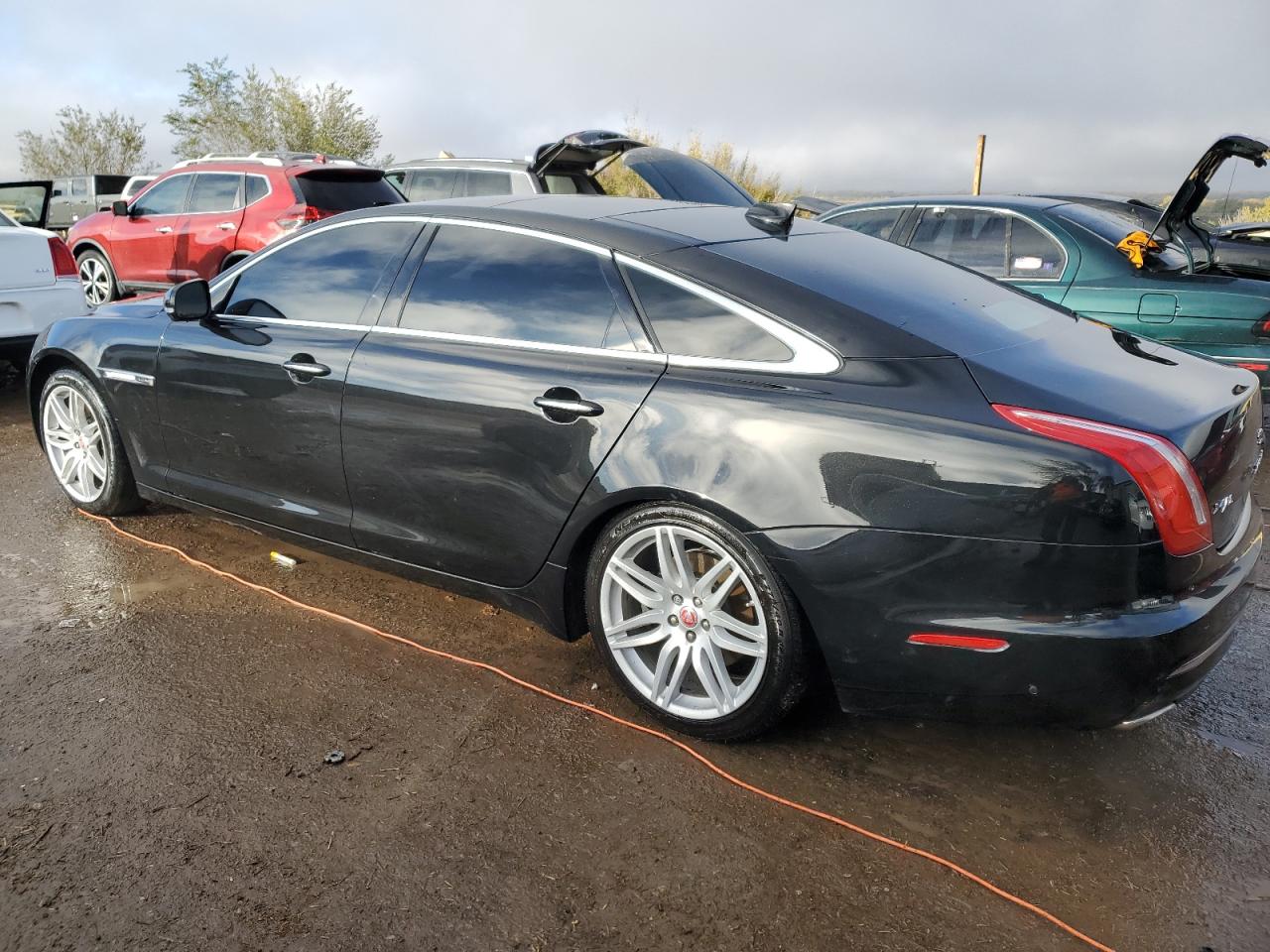 2017 Jaguar XJ - Image 2