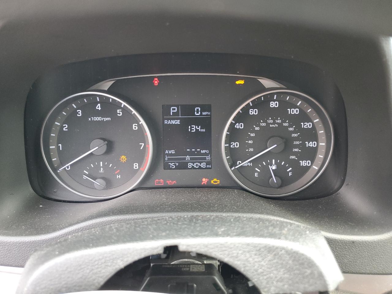 2017 Hyundai Elantra - Image 9