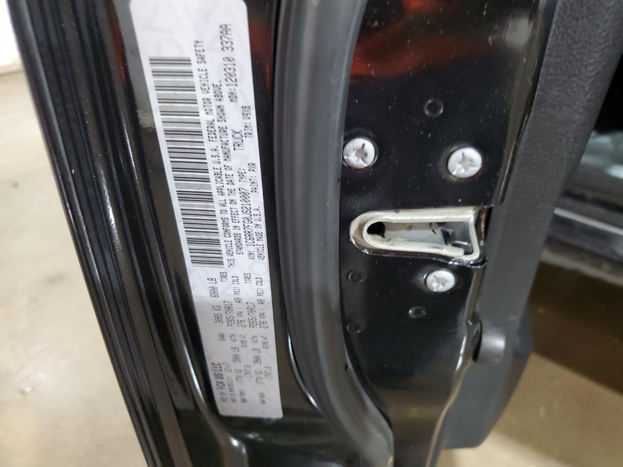 2018 RAM 1500 - Image 13