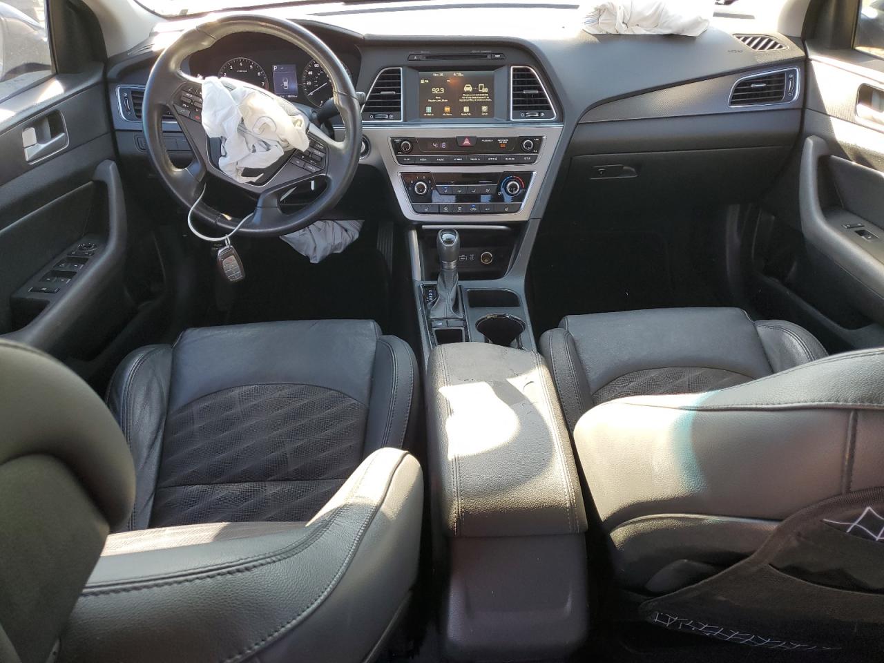 2016 Hyundai Sonata - Image 8
