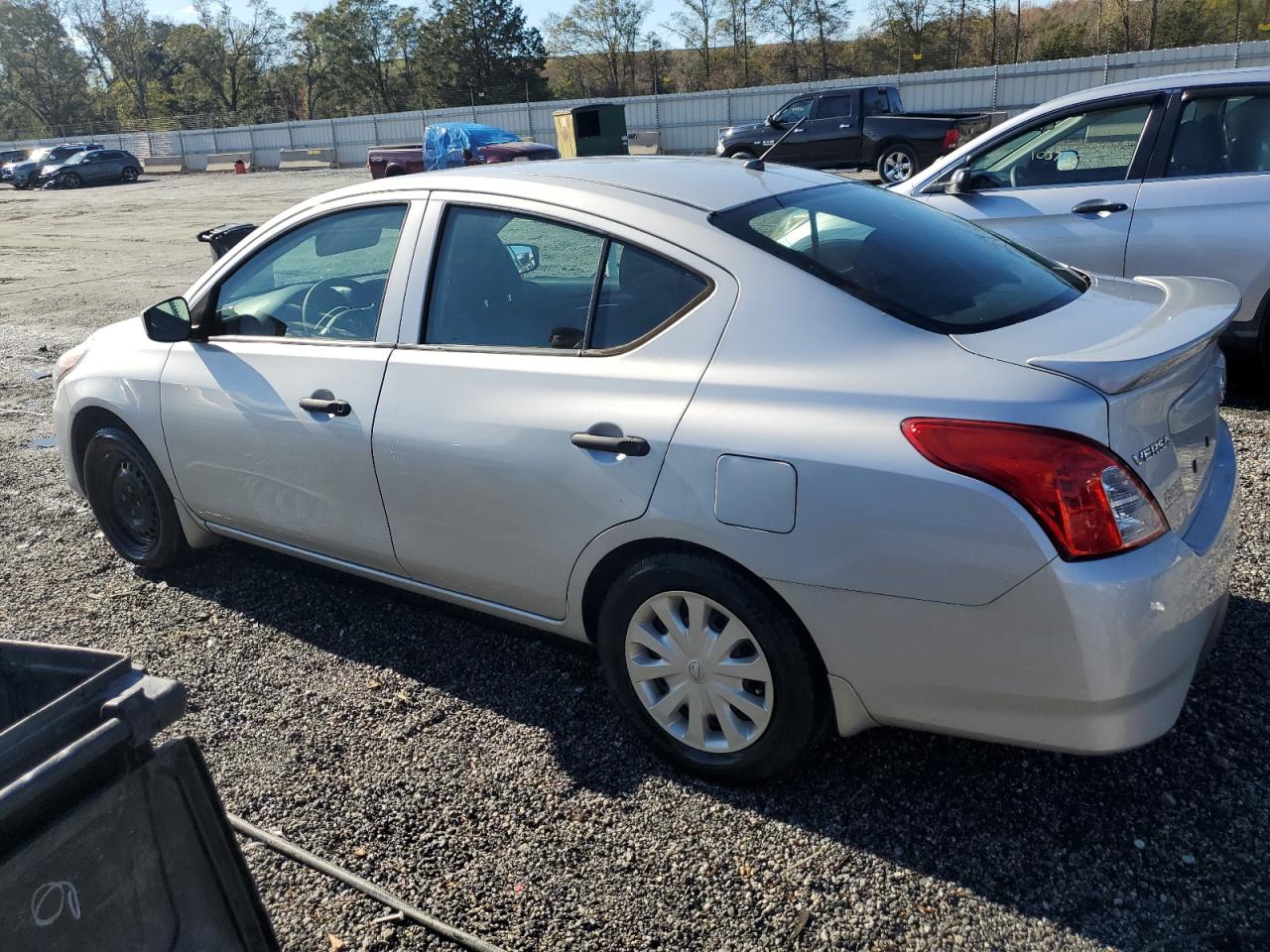 2019 Nissan Versa - Image 2