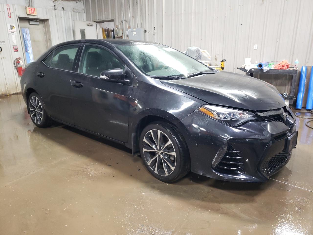 2018 Toyota Corolla L VIN: 2T1BURHE7JC041301 Lot: 81075044