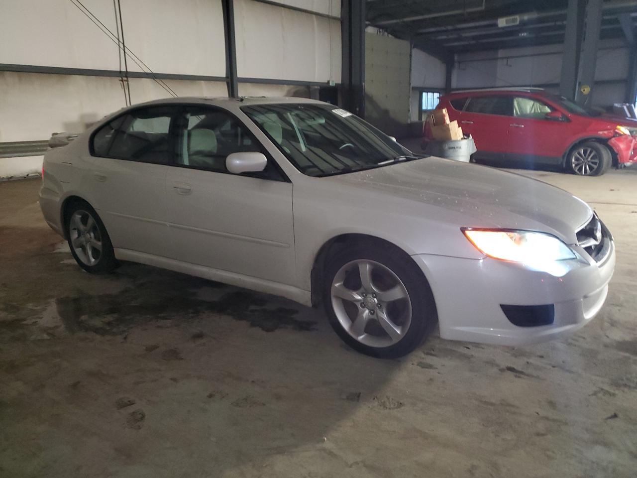 2009 Subaru Legacy - Image 4