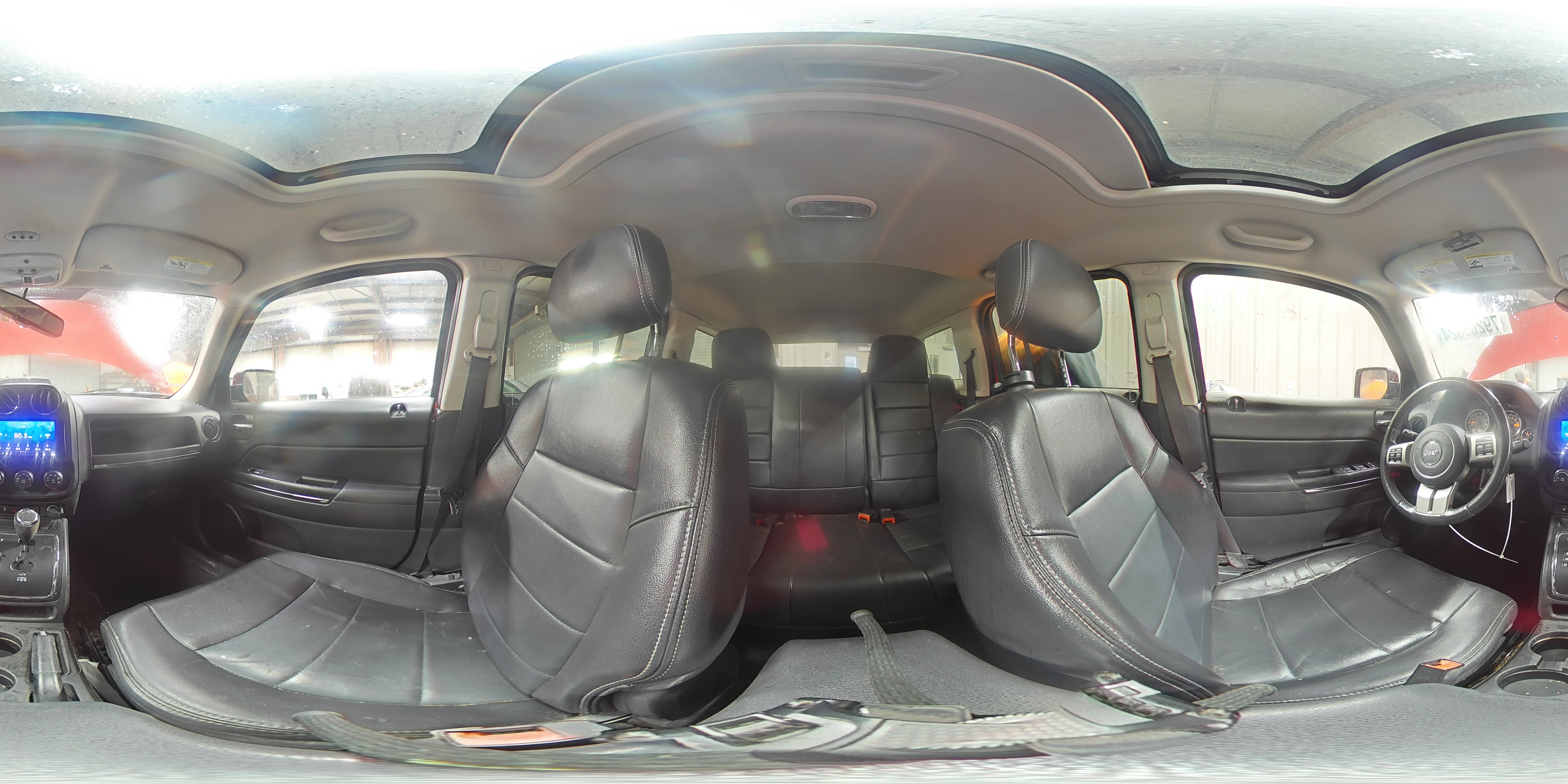 2014 Jeep Liberty (Patriot) - Image 14
